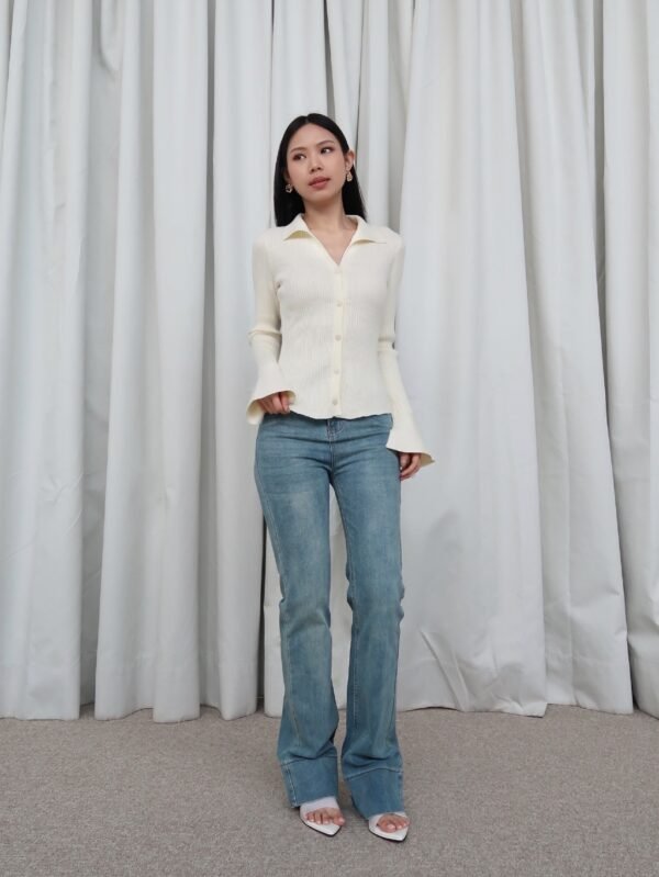 HER OFFICIAL - CASSIE CARDIGAN / Fitted Knit Cardigan
