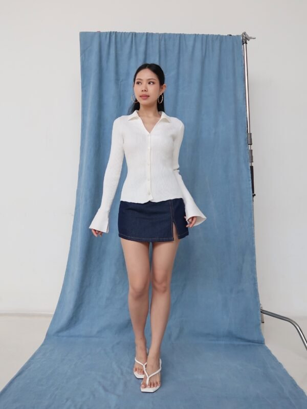 HER OFFICIAL - CASSIE CARDIGAN / Fitted Knit Cardigan