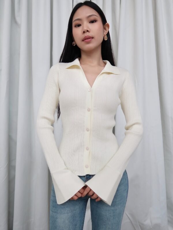 HER OFFICIAL - CASSIE CARDIGAN / Fitted Knit Cardigan