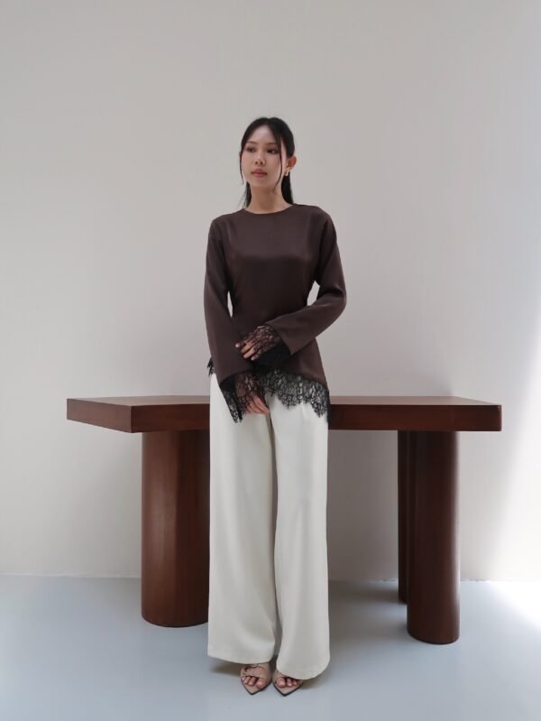 ginee_20260728230205516_5743140088.jpeg Her Official - ZIA BLOUSE / Silk Lace Blouse