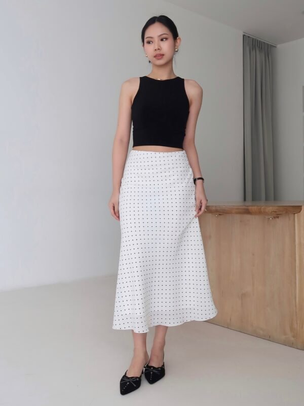 ginee_20260728231223649_9576602557.jpeg Her Official - MONROE SKIRT / Polkadot Midi Skirt