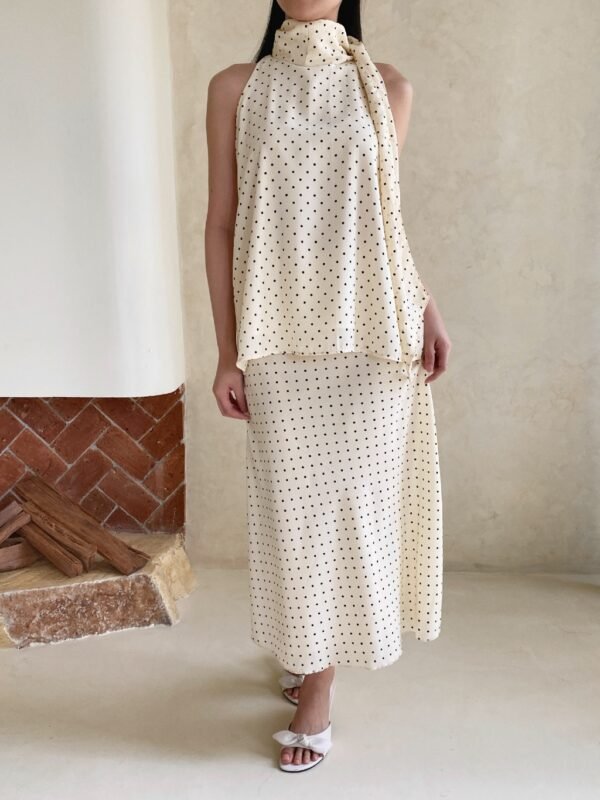 ginee_20260728231223793_9822539388.jpeg Her Official - MONROE SKIRT / Polkadot Midi Skirt
