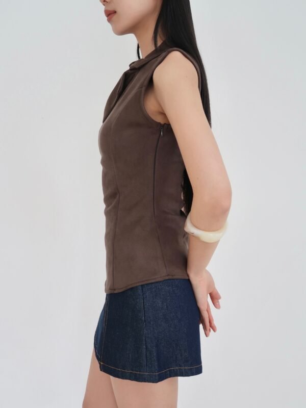 ginee_20260728231914808_1861476859.jpeg Her Official - SOFIA TOP / Suede Top