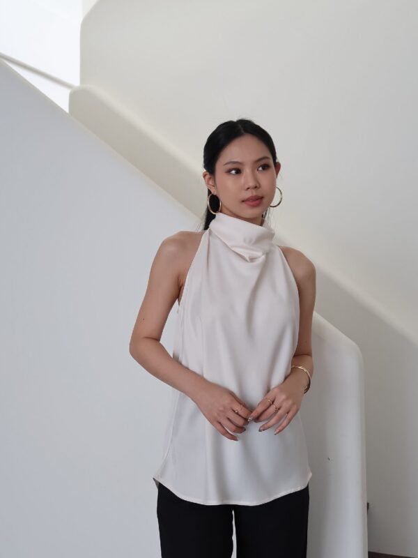 ginee_20260728232045199_8160639301.jpeg Her Official - SOLEIL TOP / Satin Top