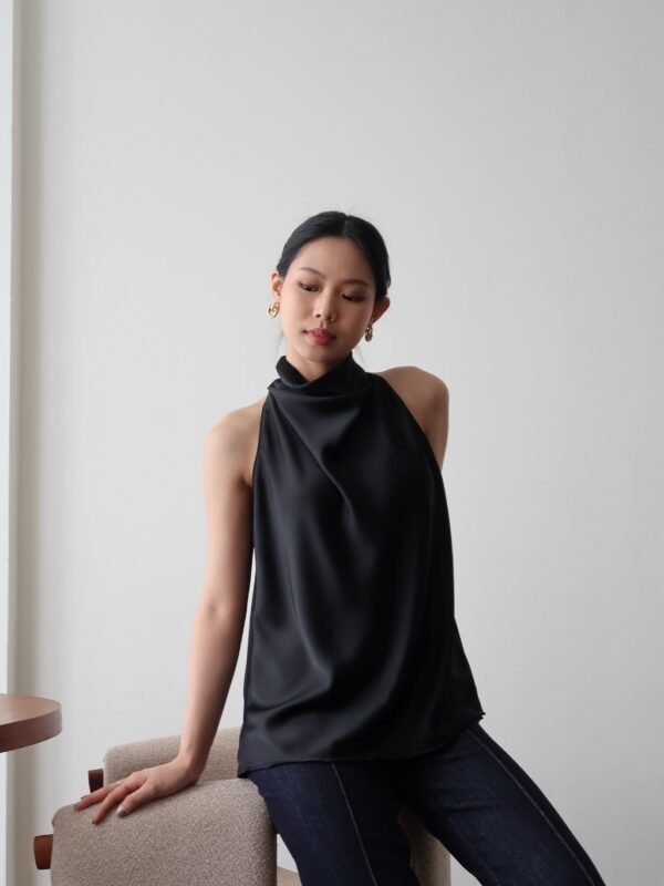 ginee_20260728232045247_8940112790.jpeg Her Official - SOLEIL TOP / Satin Top