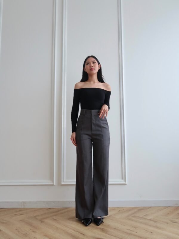 Her Official - GEMMA PANTS / Highwaist Flare Pants