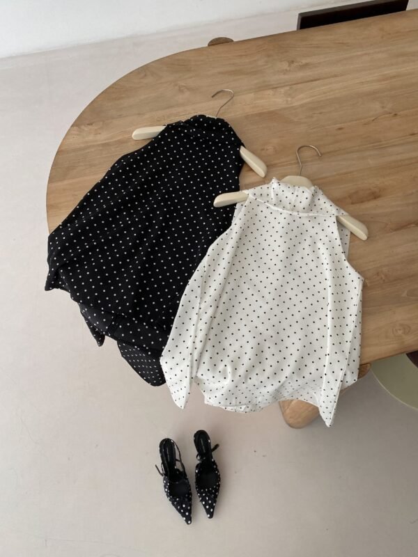 ginee_20260728234211728_0538560497.jpeg Her Official - JUDY TOP / Polkadot Top