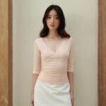 HER OFFICIAL - TULLY TOP / V- Neck Lace Top