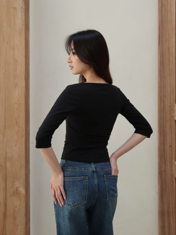 HER OFFICIAL - TULLY TOP / V- Neck Lace Top