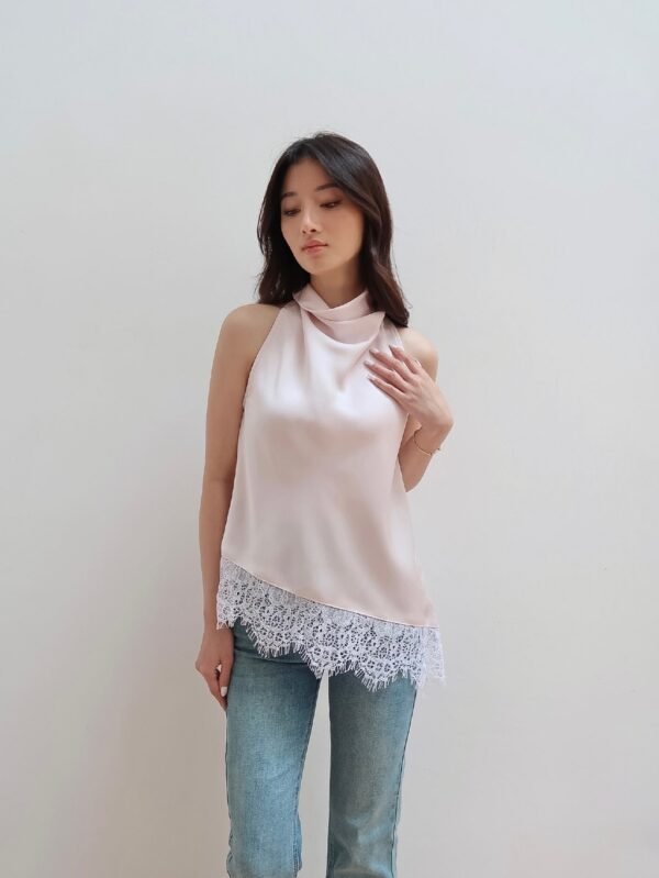 ginee_20260729013129908_8717651998.jpeg HER OFFICIAL - ANAIS TOP / Silk Lace Top
