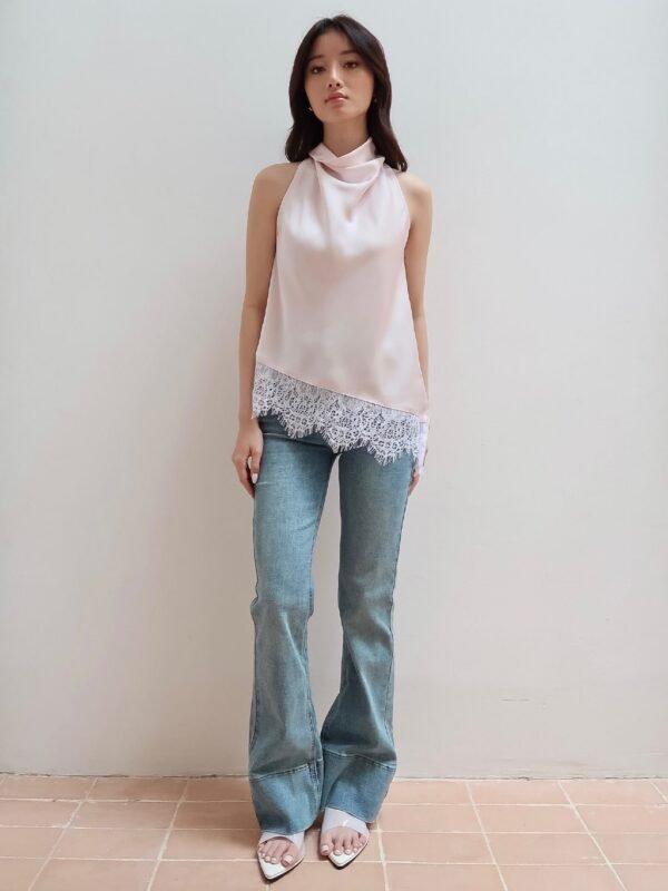 ginee_20260729013130151_3135927037.jpeg HER OFFICIAL - ANAIS TOP / Silk Lace Top