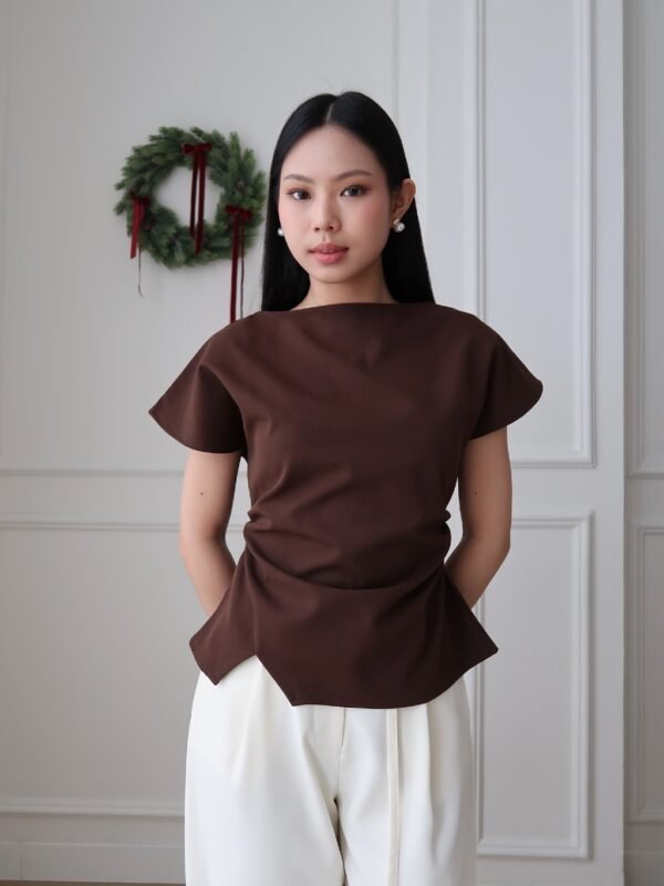 ginee_20260729014309420_2971427636.jpeg HER OFFICIAL - GISELLE TOP / Scrunch Top