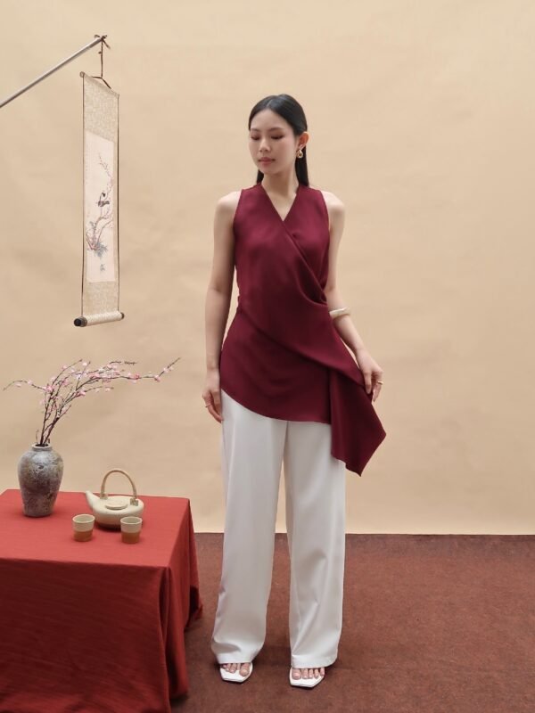 HER OFFICIAL - MEI TOP / Drape Top