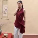 HER OFFICIAL - MEI TOP / Drape Top