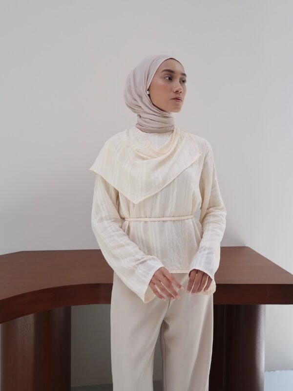 MIRA BLOUSE