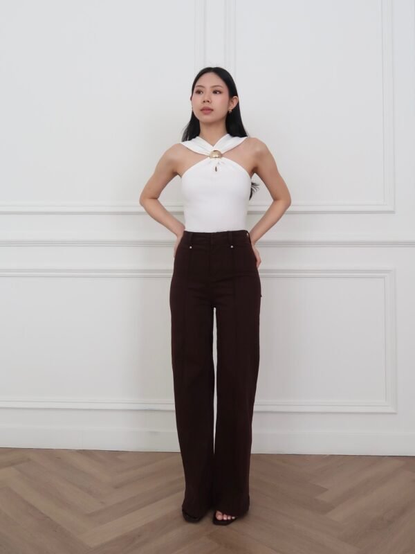 ginee_20260801164353970_4416660370.jpeg DEVON HALTER KNIT TOP